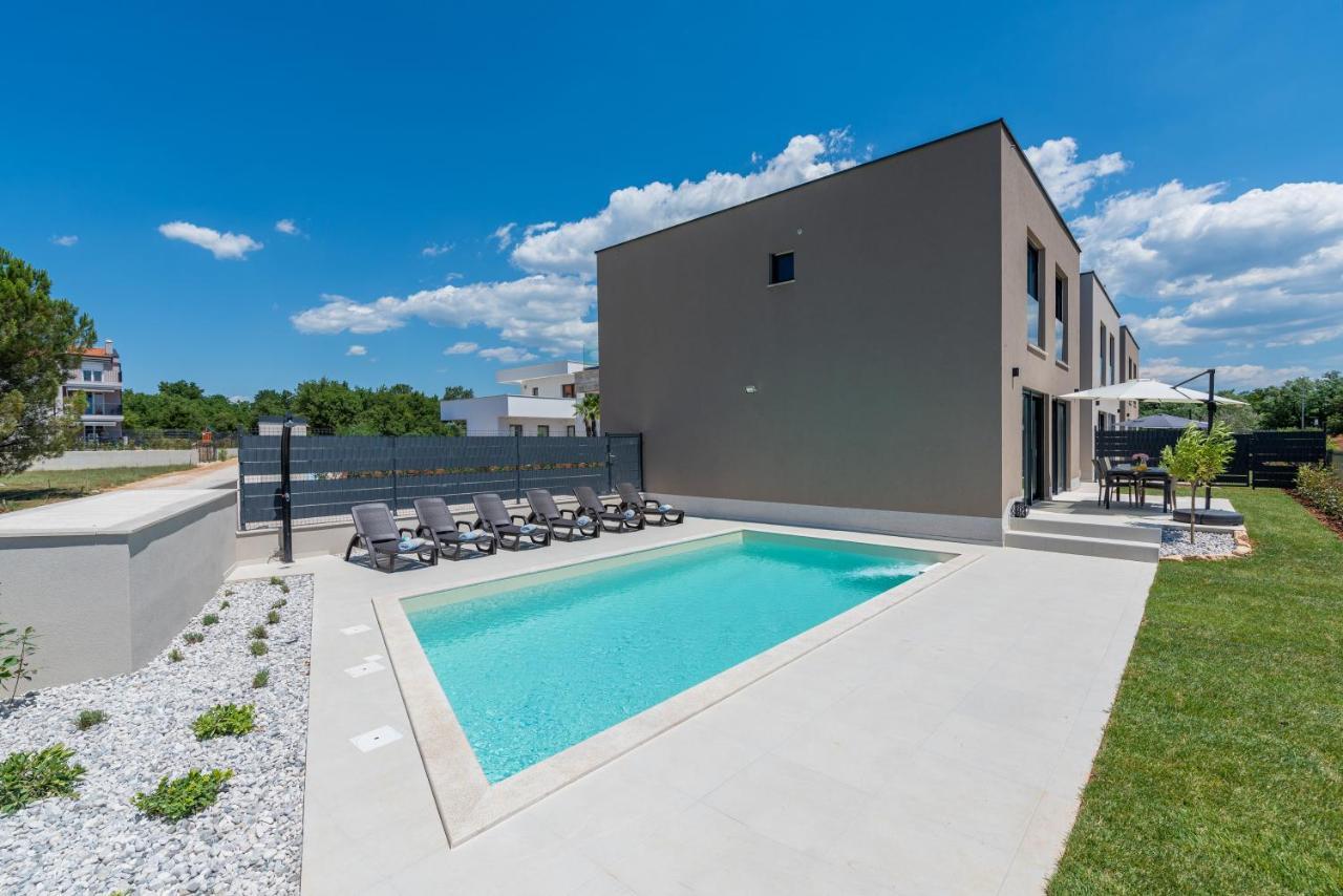 Villa Atena Porec Esterno foto